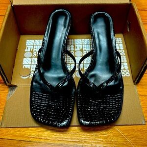 Dreamcia square toe heeled sandals Stiletto Slip size 9.5